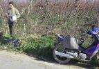 Motosikletten düşen genç kadın ağır yaralandı